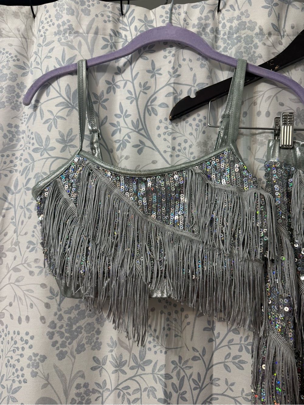 Weissman Elite Silver Sequin Mi Mujer Style 17585 EUC Small Adult SA - Picture 3 of 4